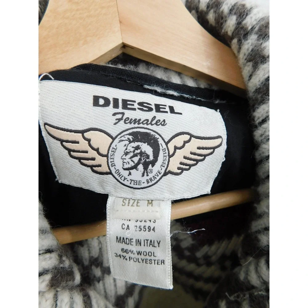 Diesel Women's Wool Blend Aztec Knit Sleeveless Cardigan Vest‎